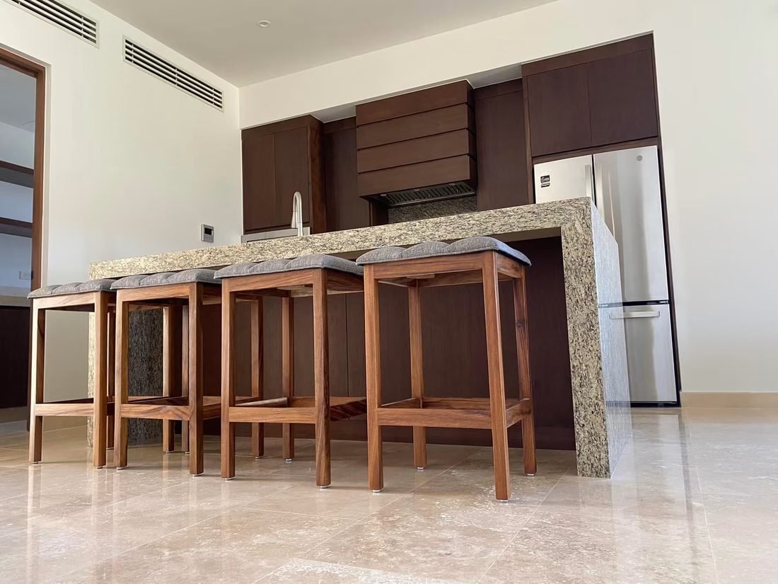 Isla de cocina con banca