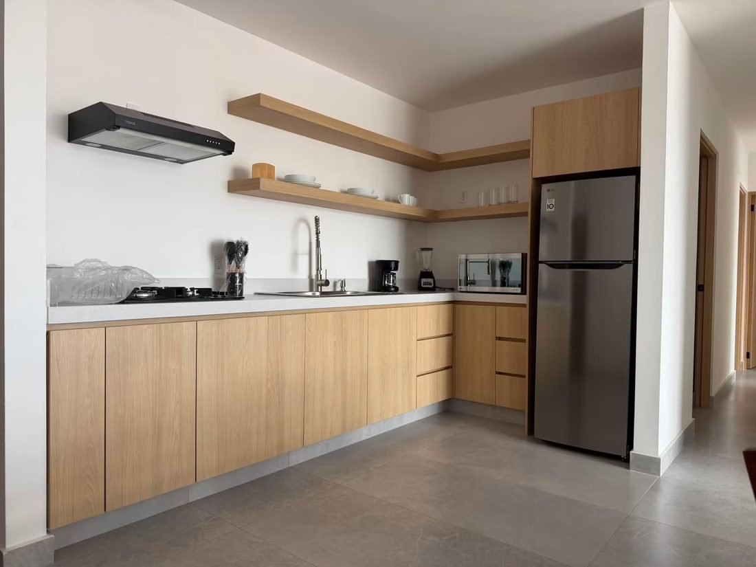 Cocina integral de madera a medida